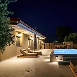 Villa Casolare Di Costas *